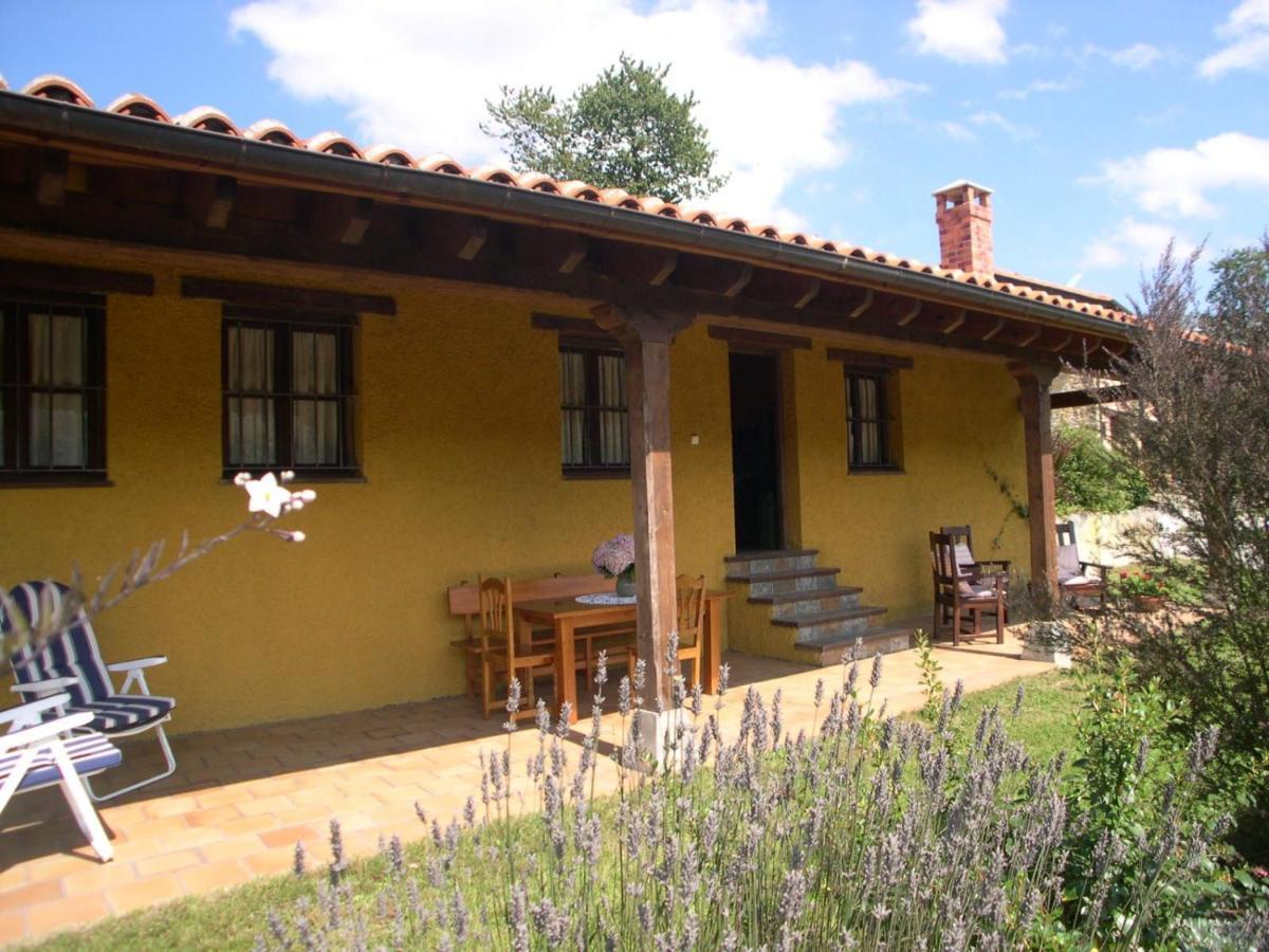 Turismo Rural El Sidron Guest House Pilona ภายนอก รูปภาพ