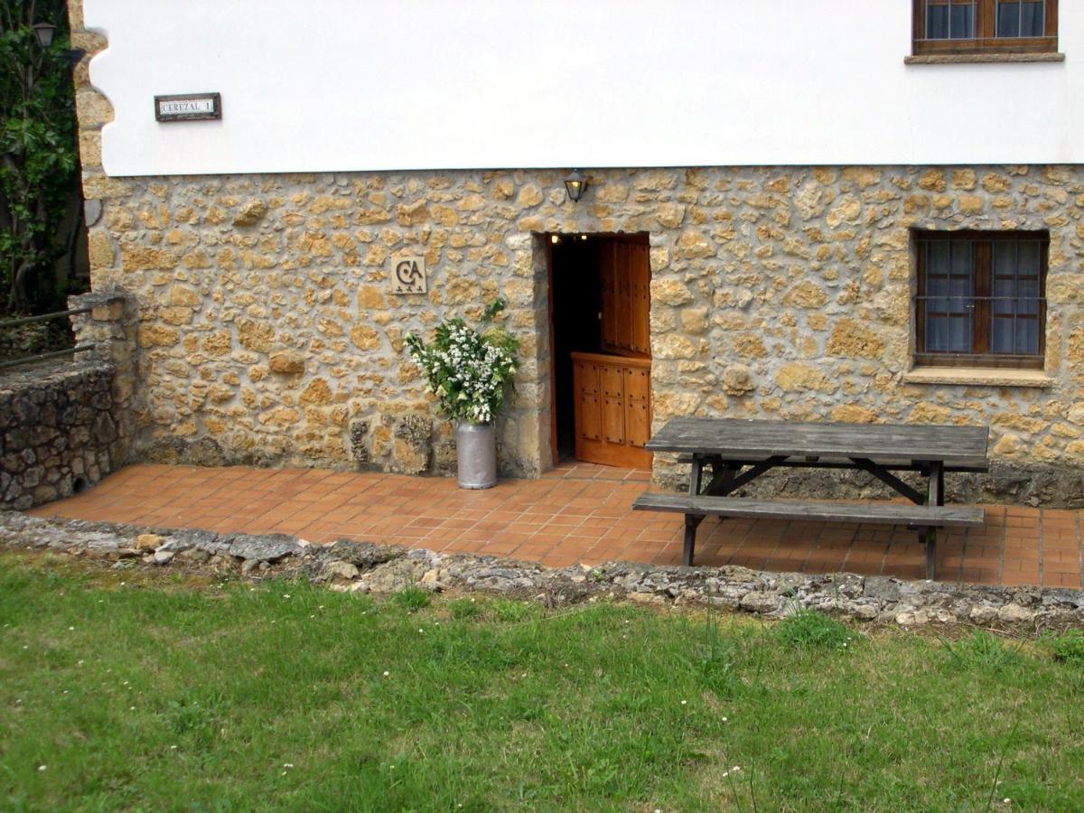 Turismo Rural El Sidron Guest House Pilona ภายนอก รูปภาพ