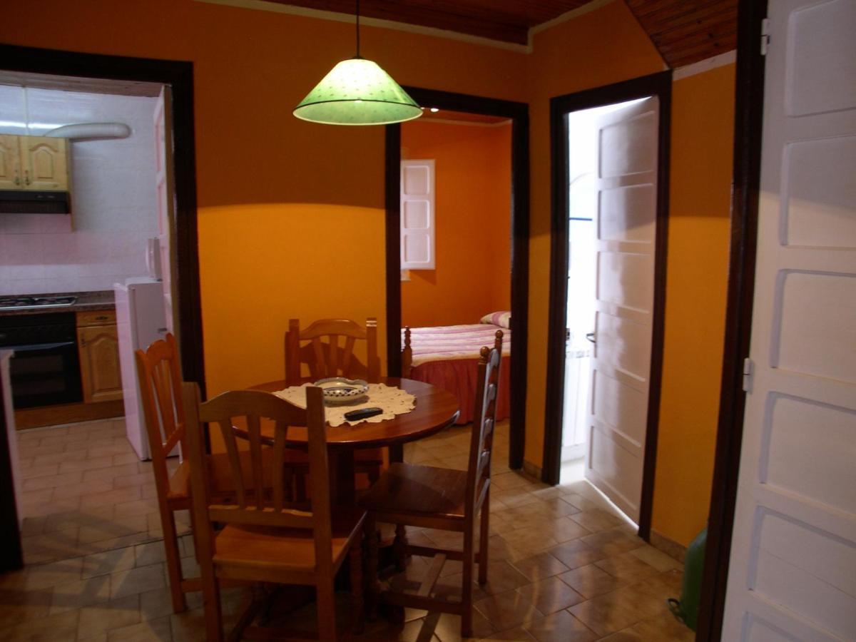 Turismo Rural El Sidron Guest House Pilona ภายนอก รูปภาพ
