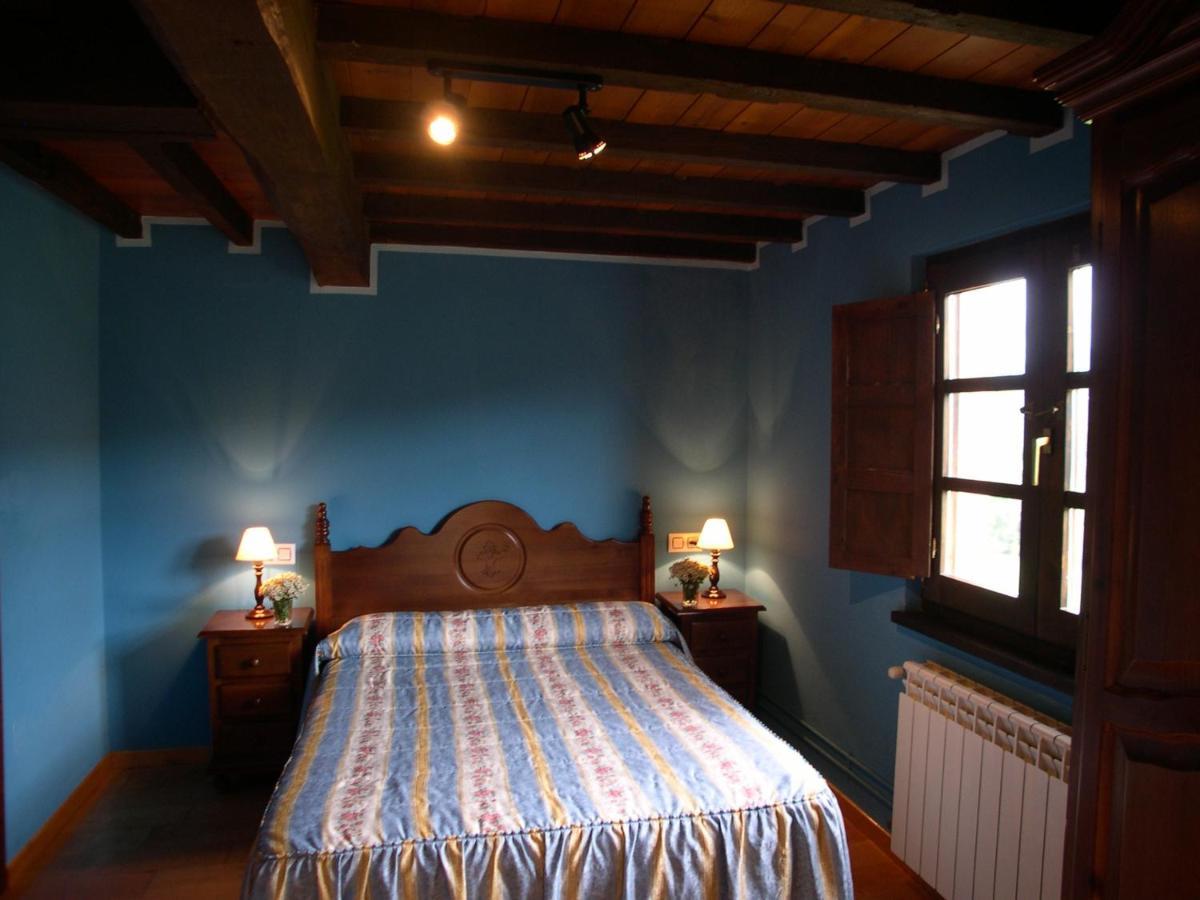 Turismo Rural El Sidron Guest House Pilona ภายนอก รูปภาพ